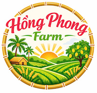 HONG PHONG FARM- Khu Sinh Thái  gây ấn tượng cho du khách ngay từ cái nhìn đầu tiên bằng lối kiến trúc mang đậm dấu ấn lịch sử. Nằm ở trung tâm khu du lịch, 3 ngôi nhà sàn của dân tộc Thái thuộc vùng Thanh Hóa – Nghệ An gần như giống với nguyên bản hiện lên ấm áp, gần gũi, khơi gợi những hình ảnh của cội nguồn, của cuộc sống sinh hoạt hàng ngày từ hàng ngàn năm trước.
